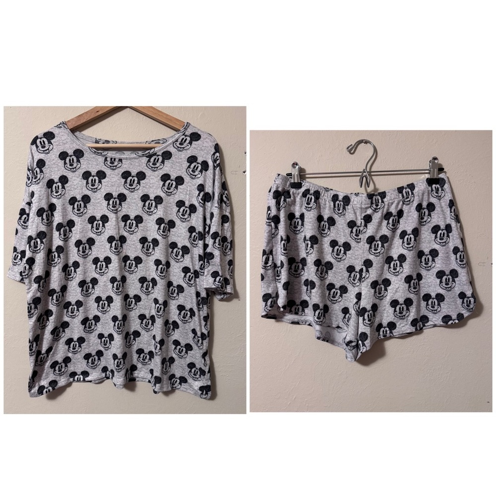 Disney 100 year anniversary Mickey Mouse PJ Pajama set Size Large